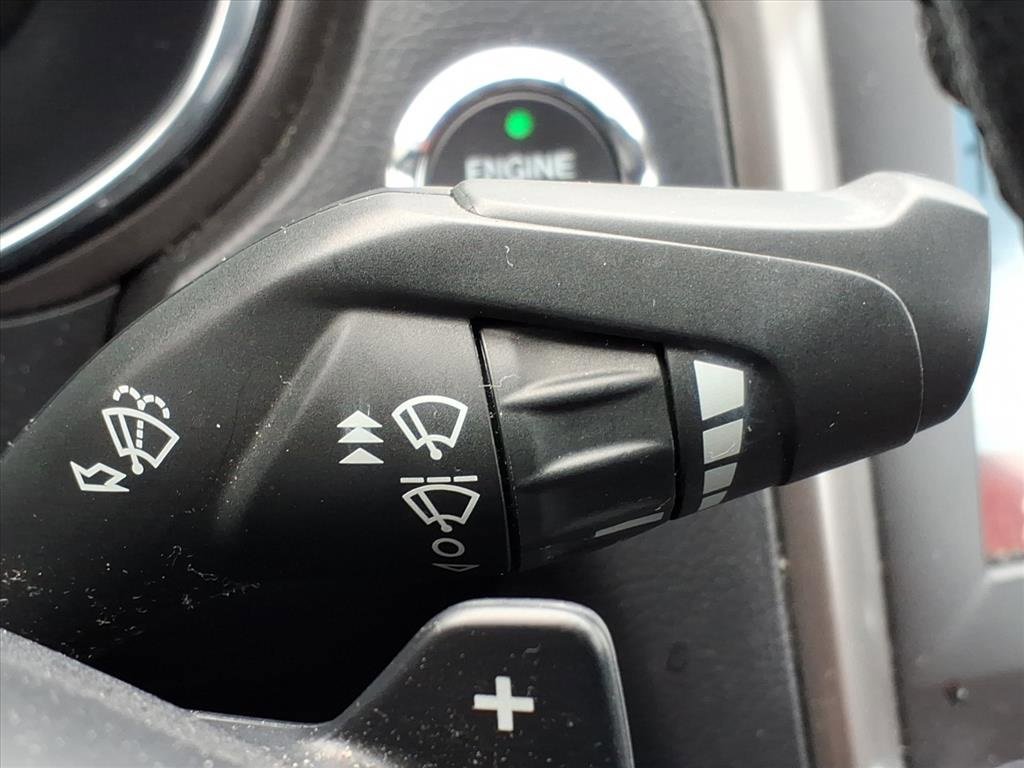 Used 2017 Ford Fusion SE w/ Equipment Group 201A image 23