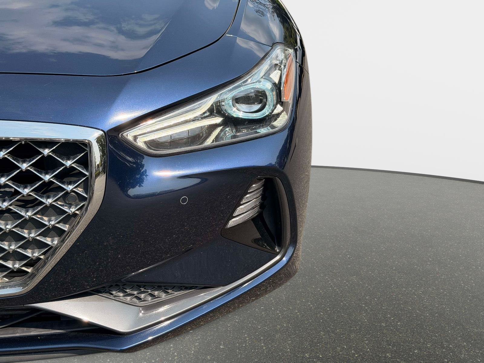 Used 2019 Genesis G70 3.3T Advanced w/ Elite Package RWD image 10