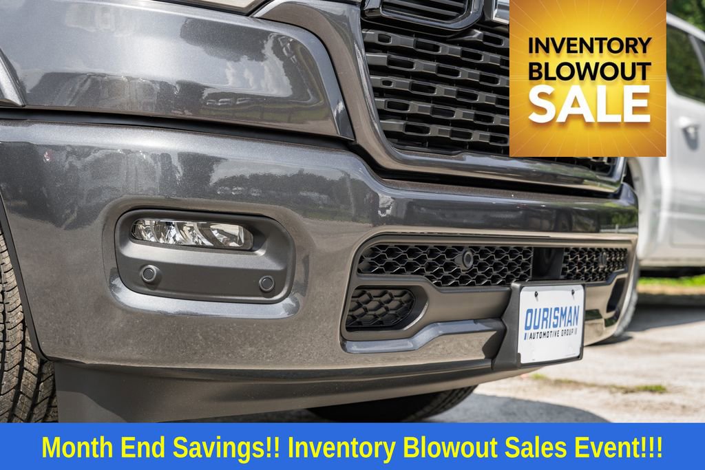 New 2026 RAM 1500 4x4 Crew Cab image 14