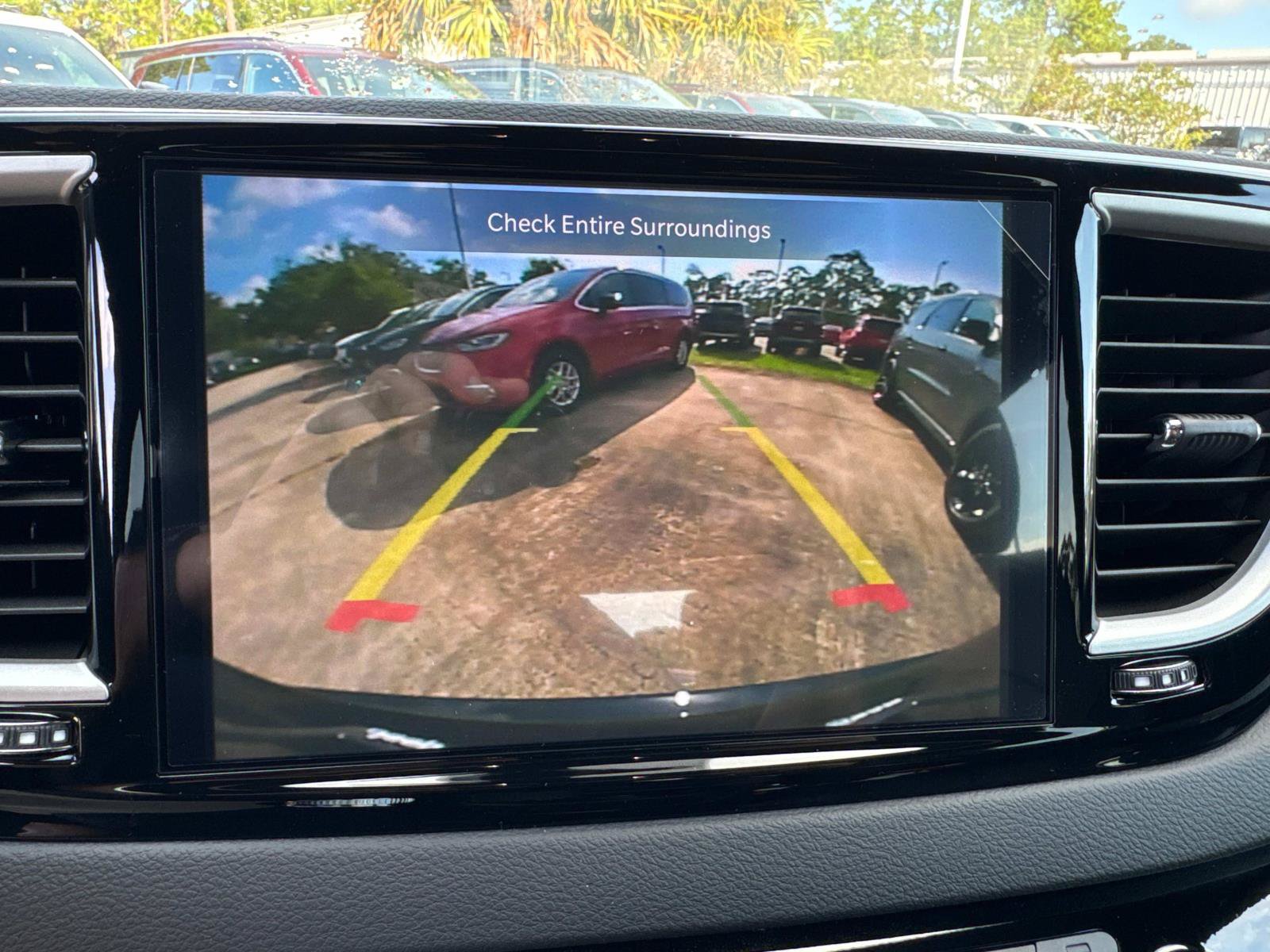 New 2026 Chrysler Voyager LX FWD image 22