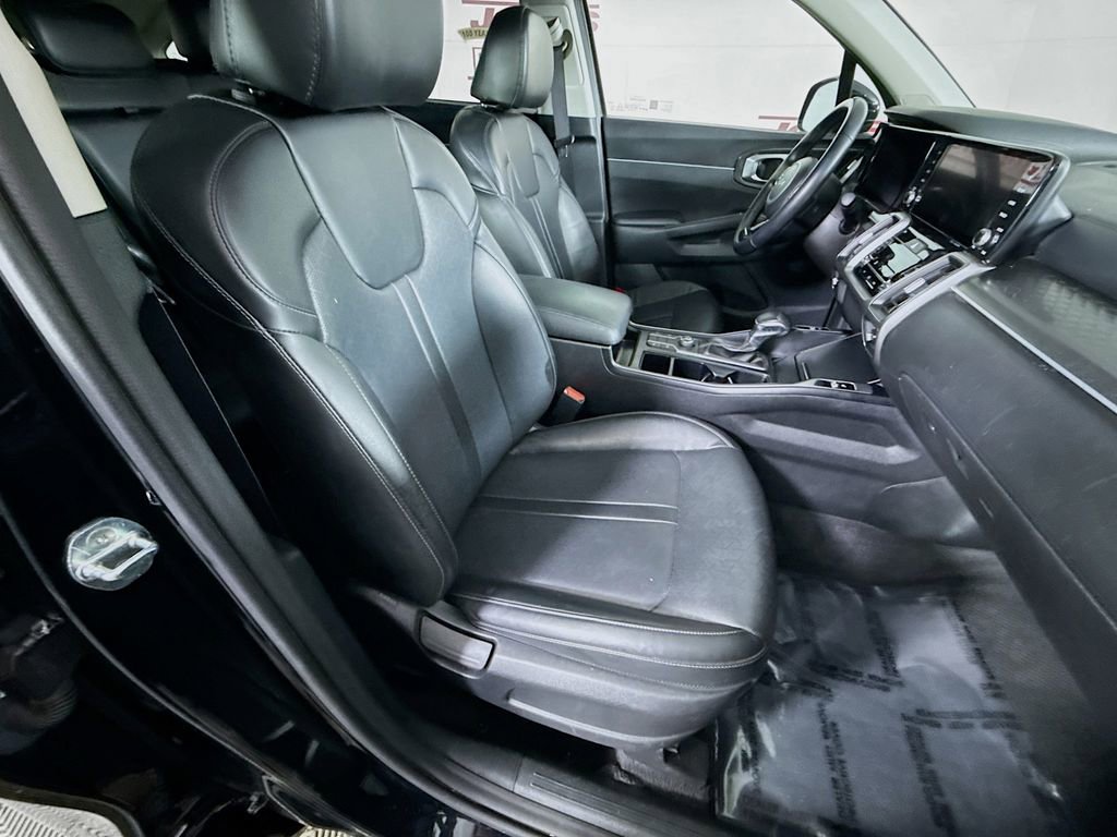 Used 2022 Kia Sorento S image 31