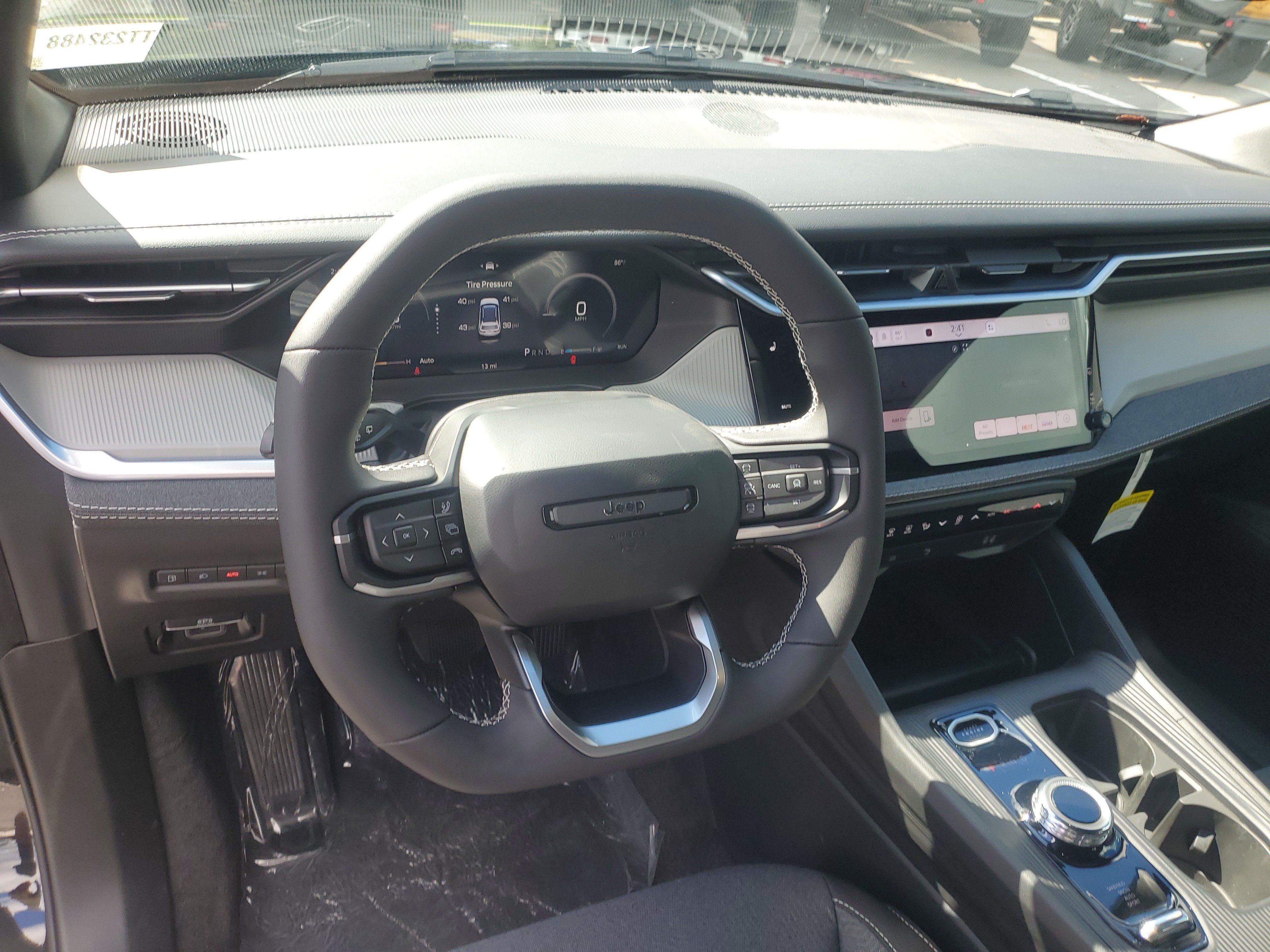 New 2026 Jeep Cherokee Laredo AWD/4WD image 13