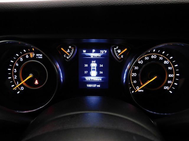 Used 2022 Jeep Gladiator Willys image 50