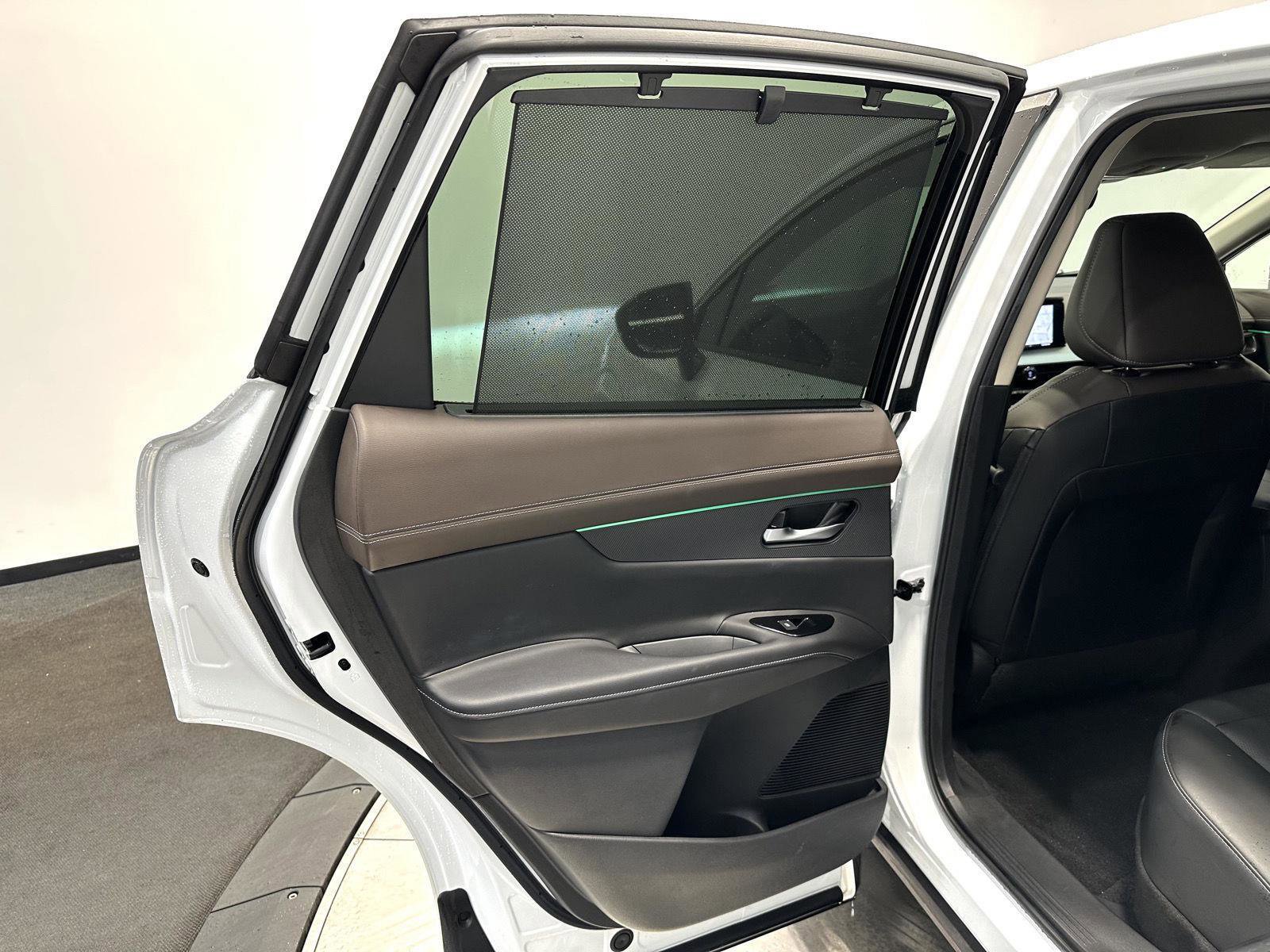 Used 2025 Nissan Murano Platinum w/ Cargo Package image 29