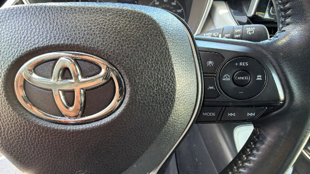 Certified 2023 Toyota Corolla SE FWD image 20