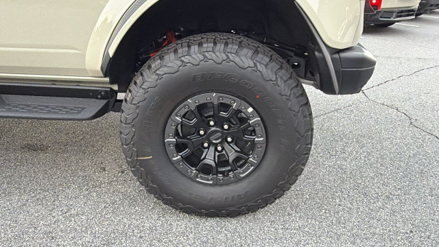 New 2026 Ford Bronco Raptor w/ Interior Carbon Fiber Pack AWD/4WD image 21