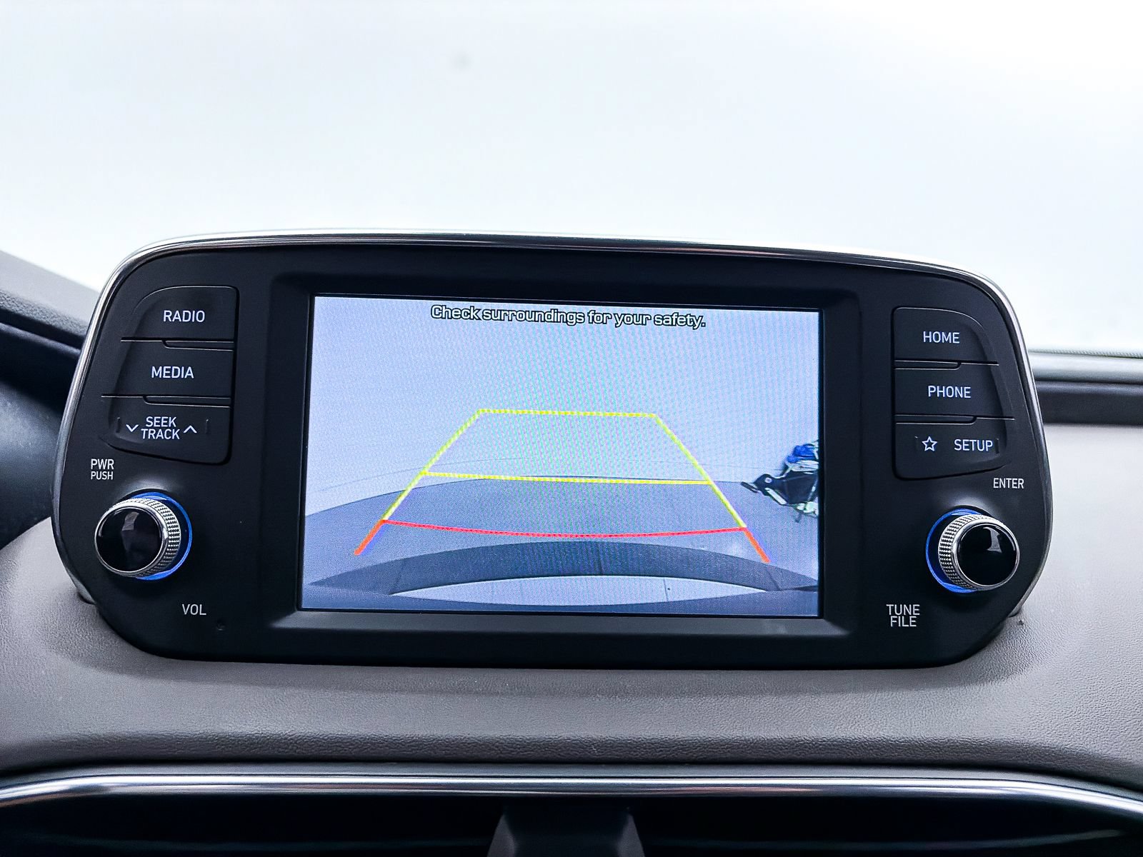 Used 2020 Hyundai Santa Fe SE FWD image 6