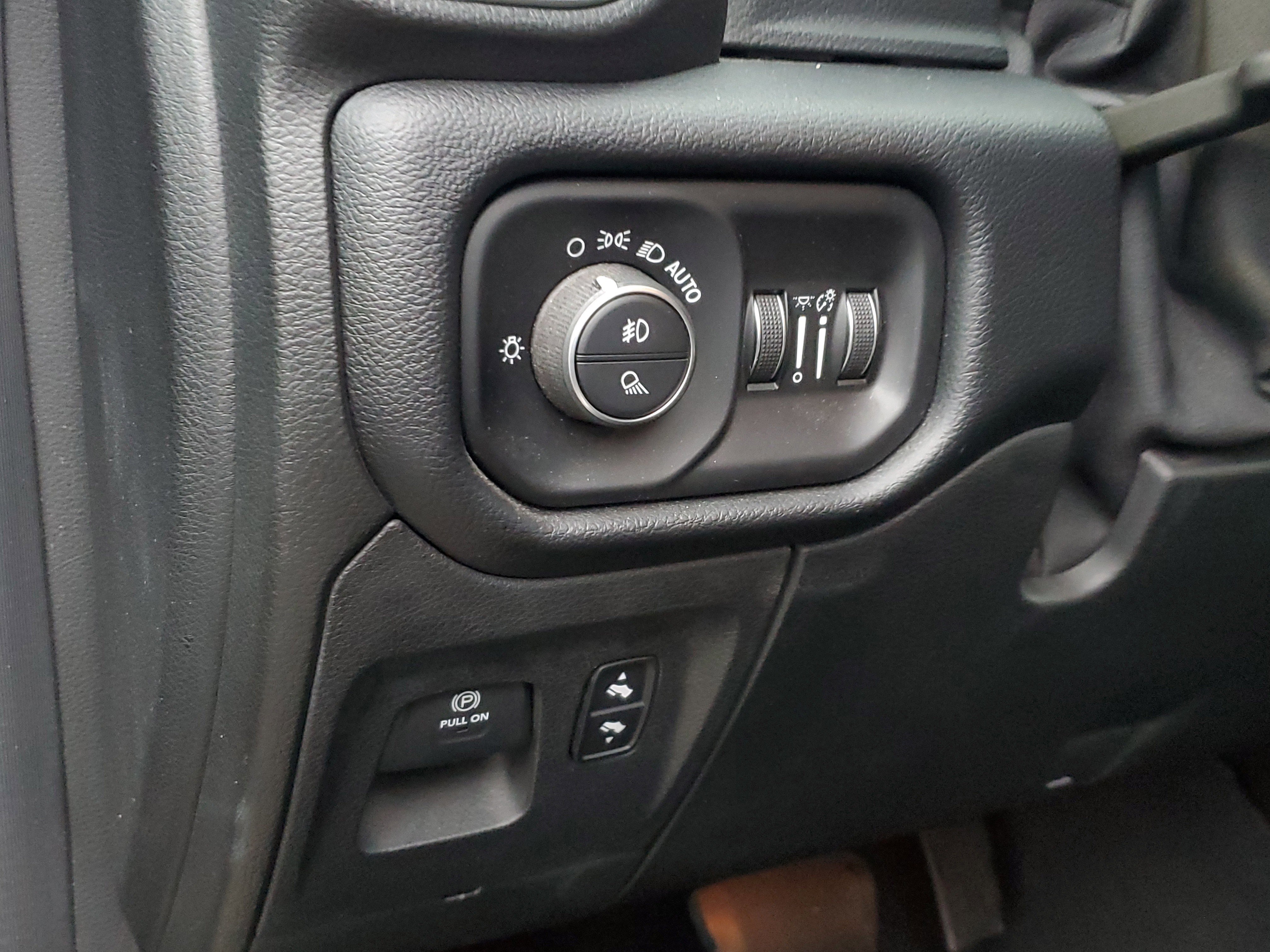 Used 2019 RAM 1500 Big Horn image 21
