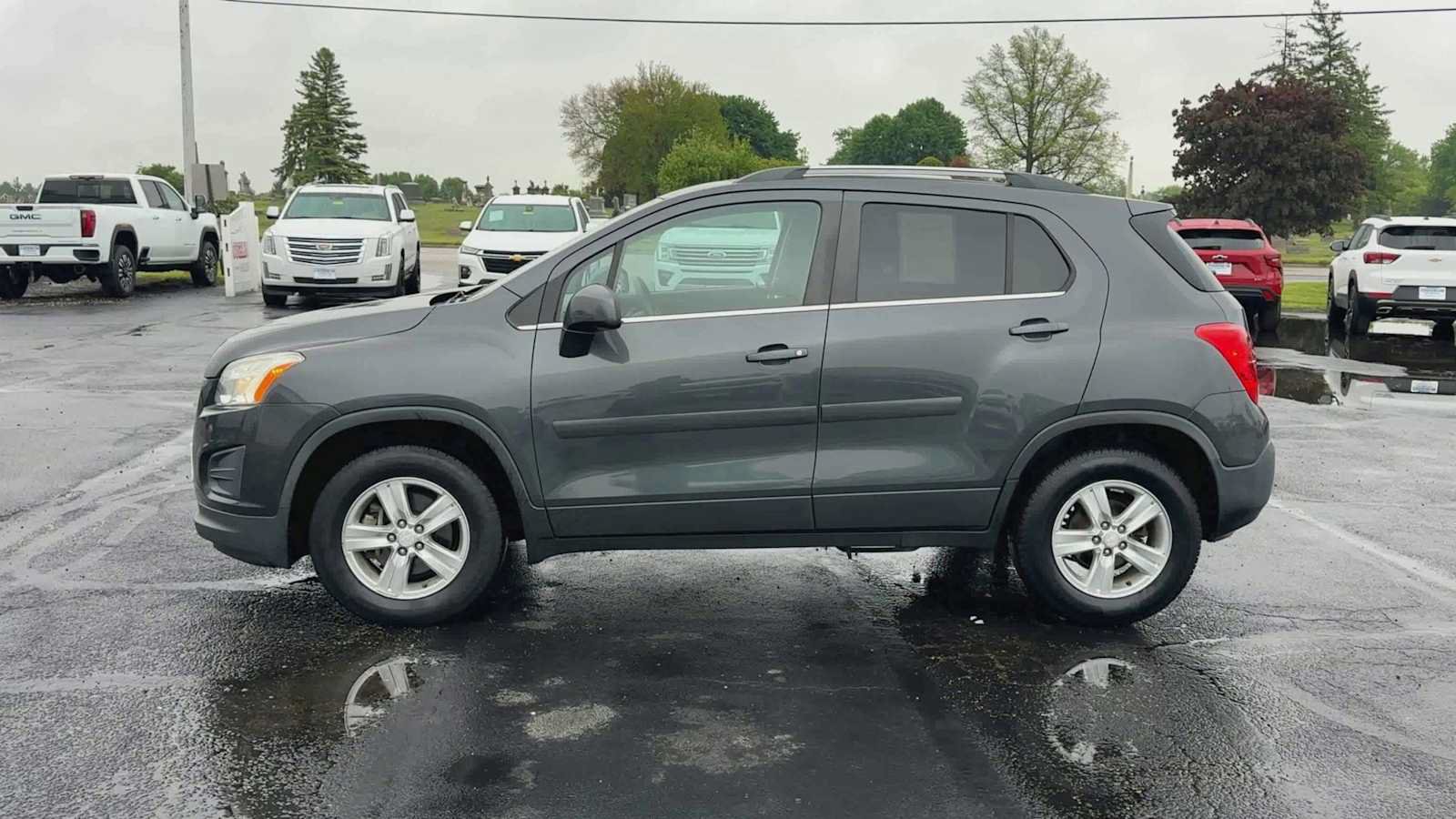 Certified 2016 Chevrolet Trax LT w/ LT Sun and Sound Package AWD/4WD image 5