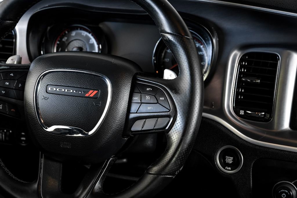 Used 2019 Dodge Charger R/T w/ Blacktop Package RWD image 14