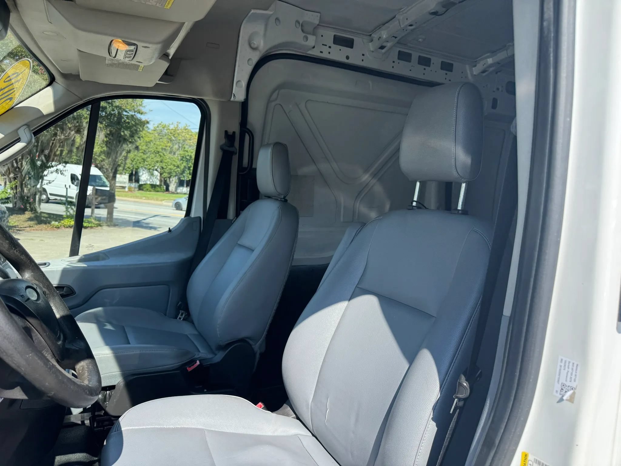 Used 2016 Ford Transit 250 130 Medium Roof RWD image 20