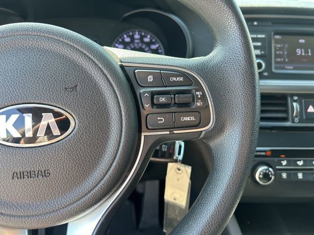 Used 2016 Kia Optima LX image 18