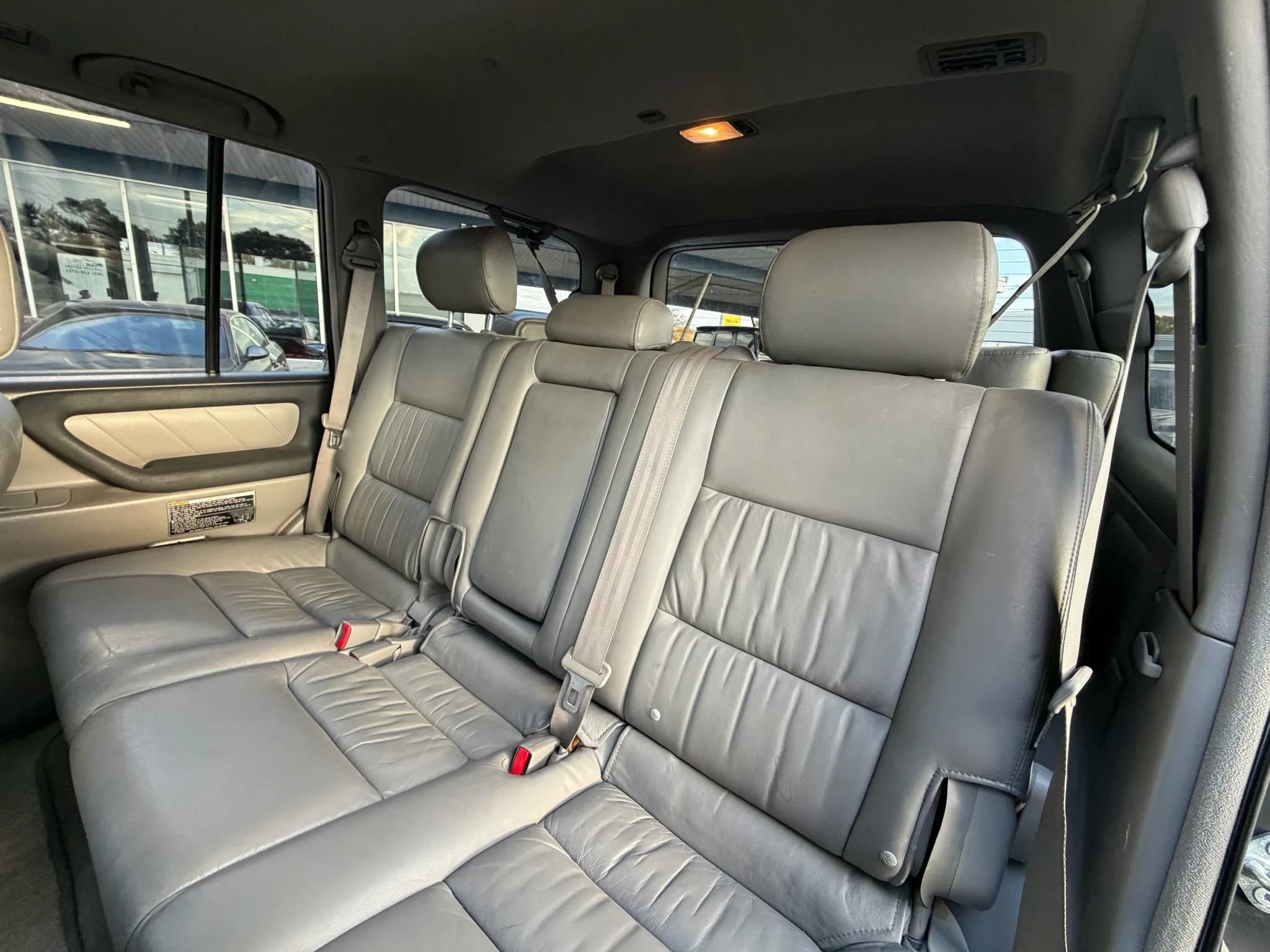 Used 2005 Toyota Land Cruiser AWD/4WD image 12