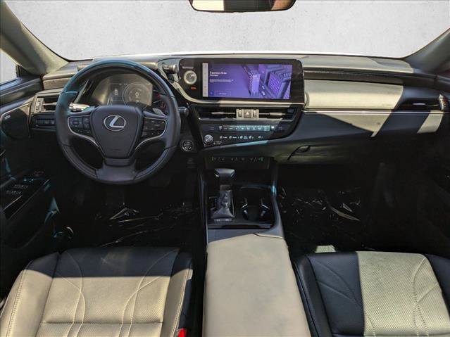Used 2024 Lexus ES 300h w/ Accessory Package (Z2) FWD image 18