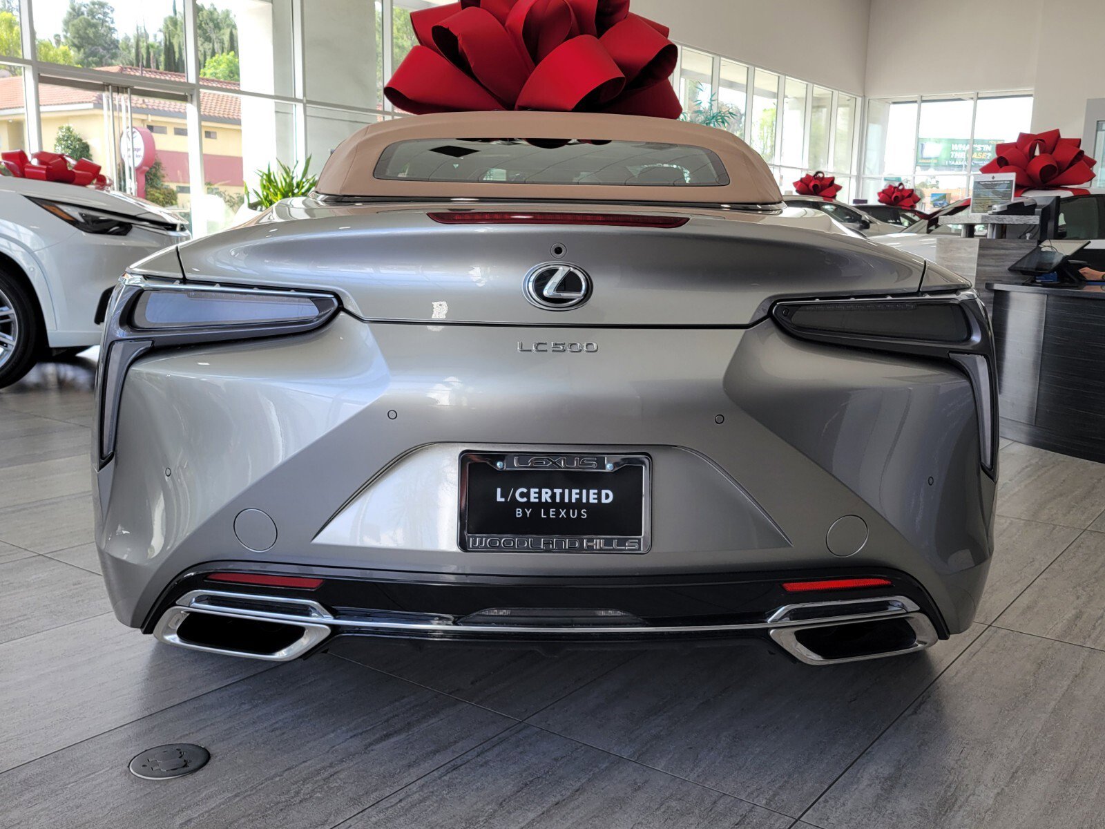 Certified 2024 Lexus LC 500 Convertible image 4