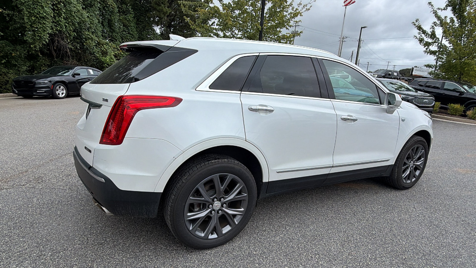 Used 2019 Cadillac XT5 FWD image 8