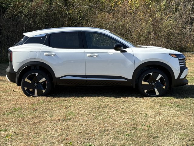 New 2026 Nissan Kicks SR w/ SR Premium Package image 2