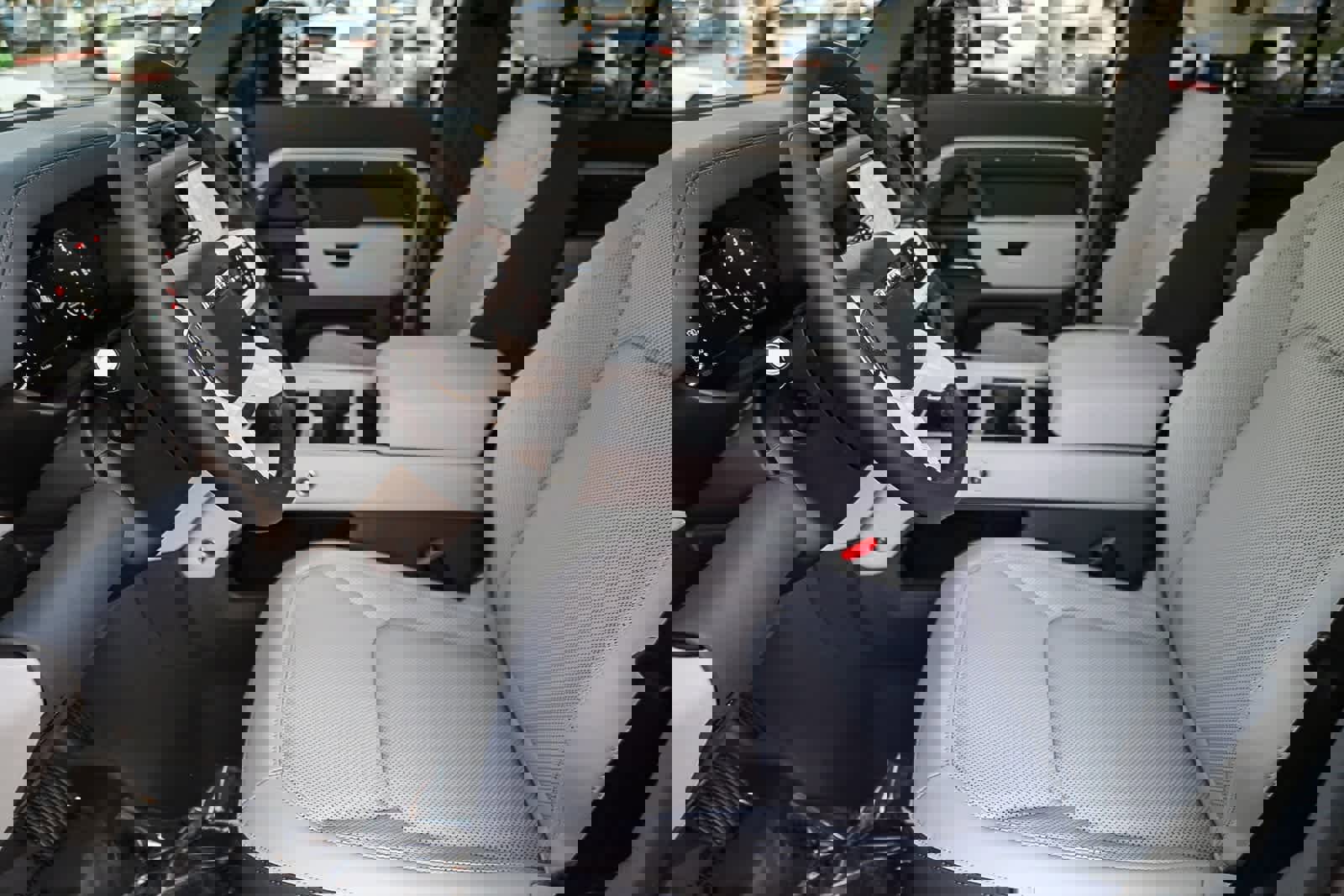 New 2026 Land Rover Defender 110 S image 17