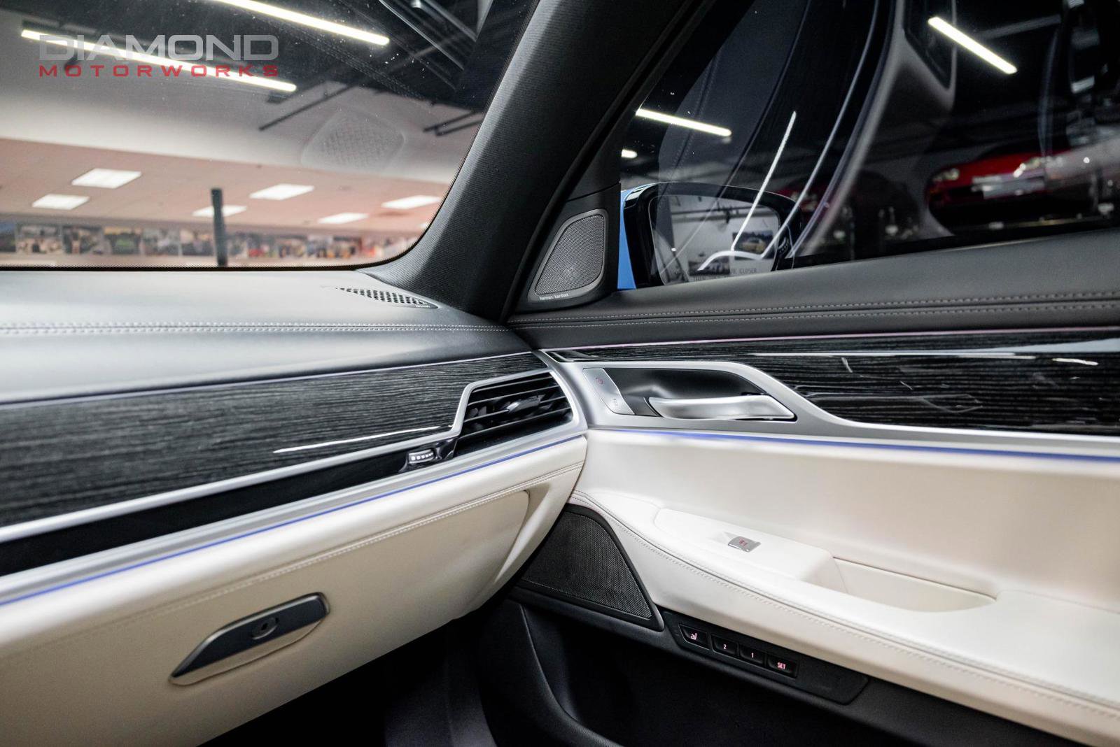 Used 2021 BMW 750i xDrive w/ Executive Package image 79