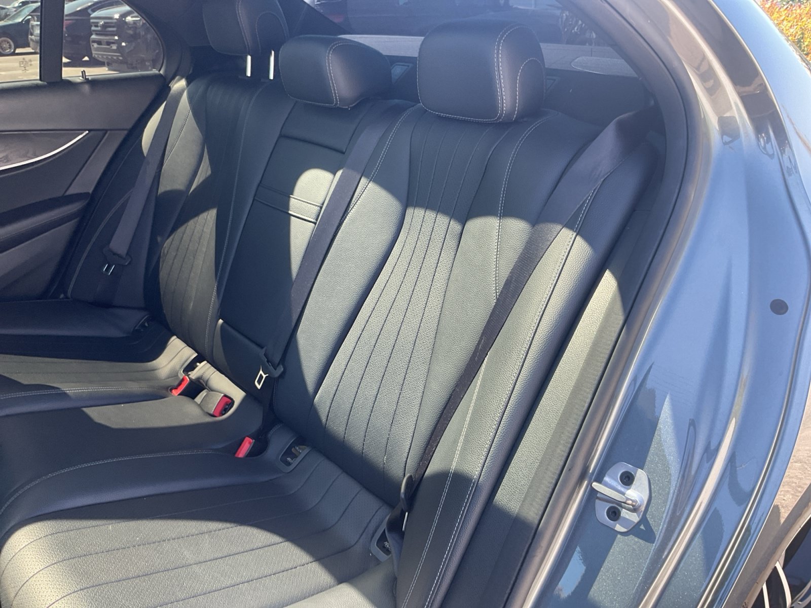 Used 2019 Mercedes-Benz E 300 w/ Premium 1 Package image 20