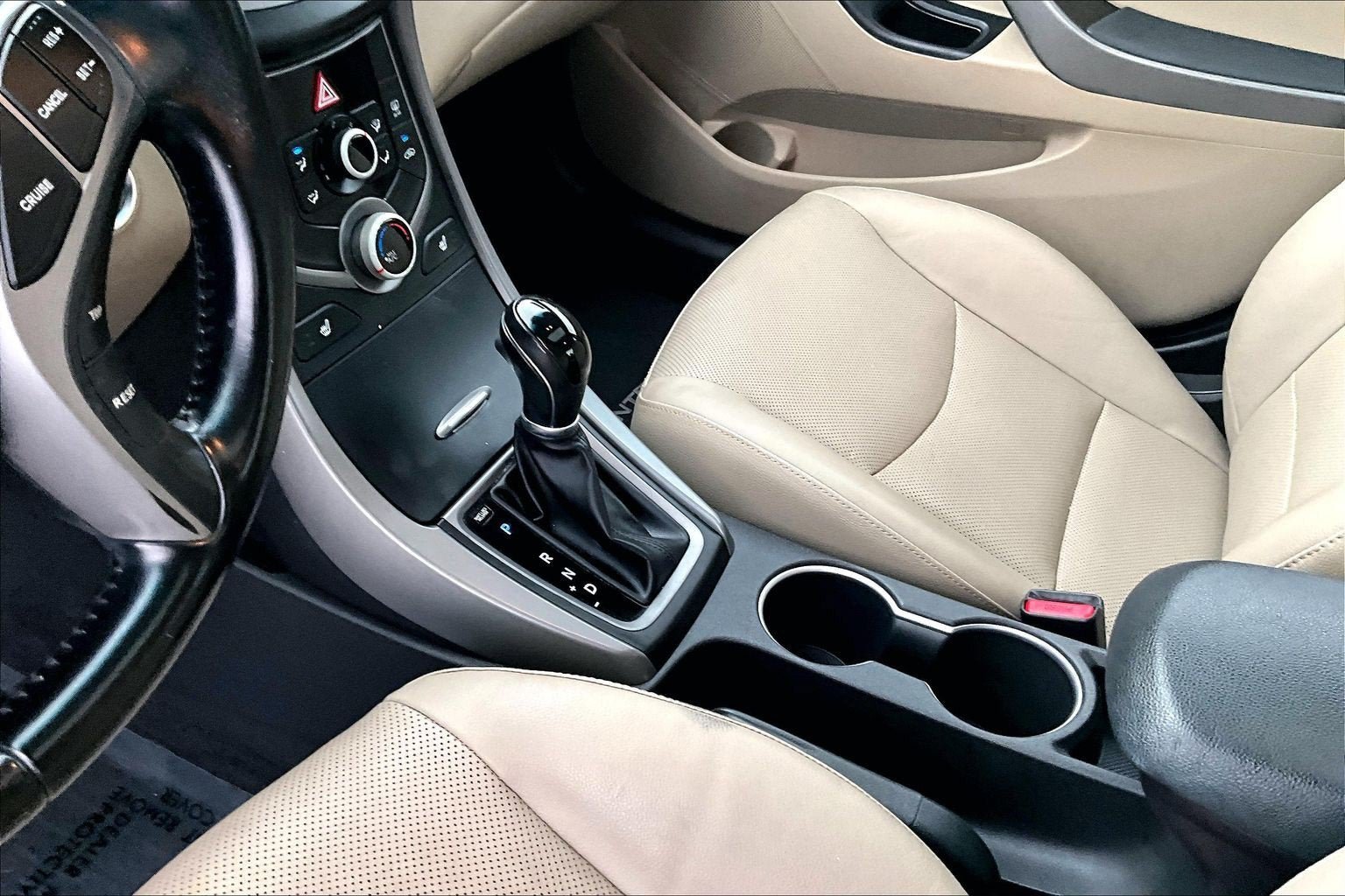 Used 2015 Hyundai Elantra Sport FWD image 15