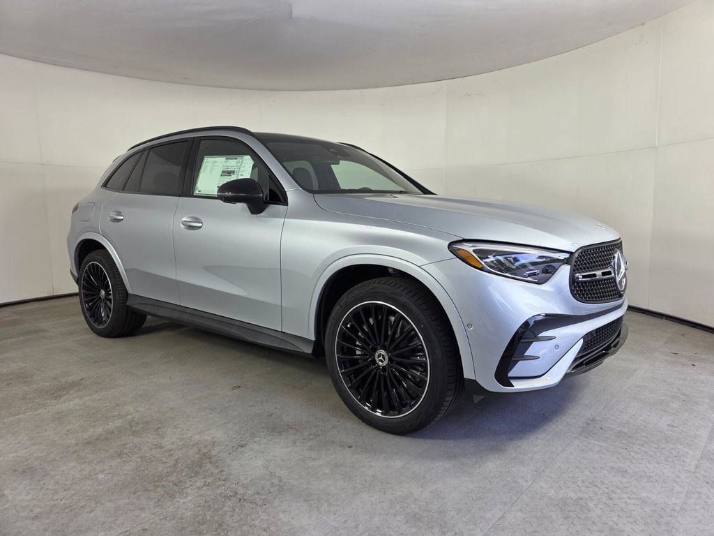 New 2026 Mercedes-Benz GLC 300