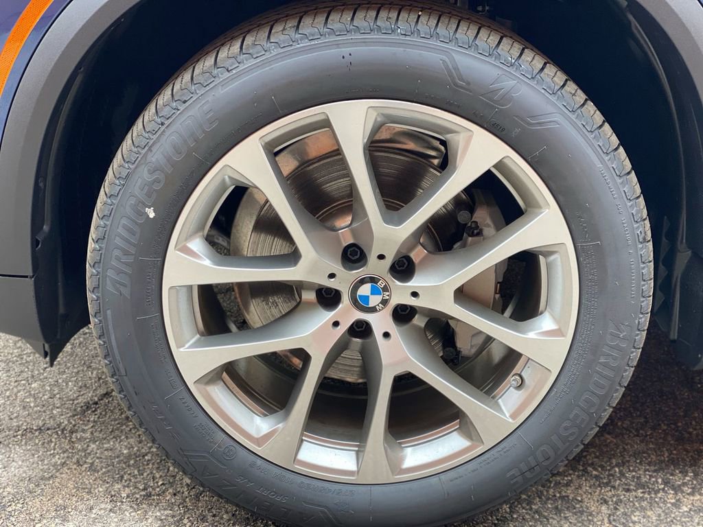 Used 2020 BMW X5 xDrive40i w/ Premium Package image 30