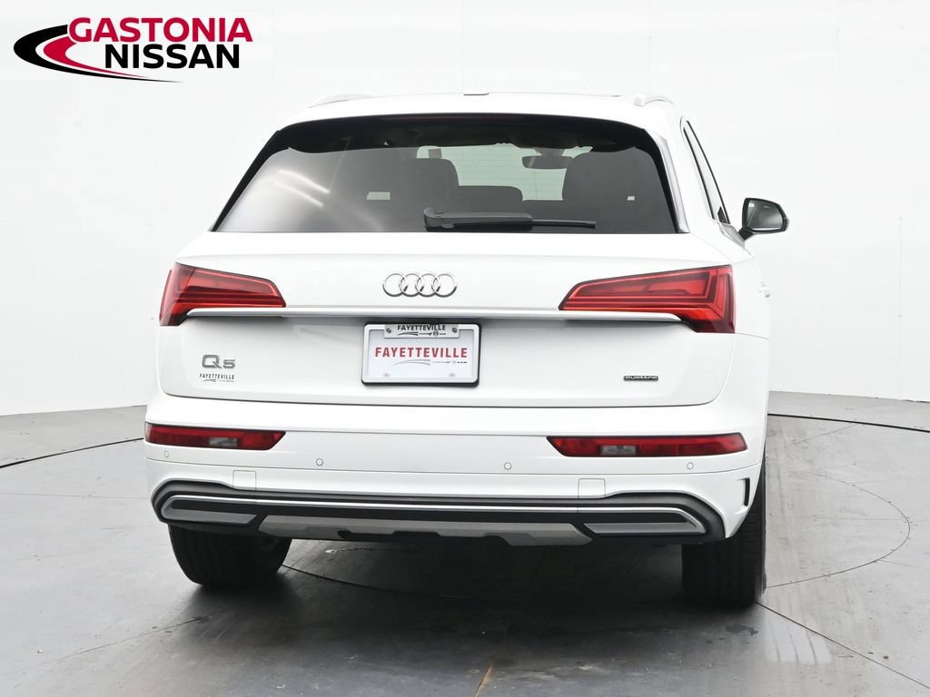 Used 2023 Audi Q5 2.0T Premium w/ Convenience Package AWD/4WD image 7