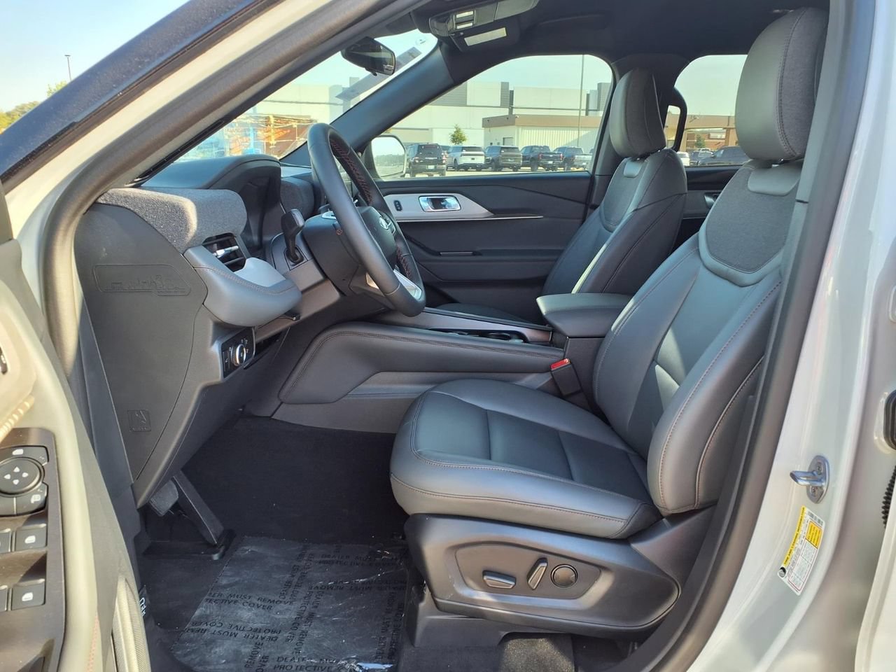 New 2027 Ford Explorer Active w/ Active Comfort Package RWD image 18