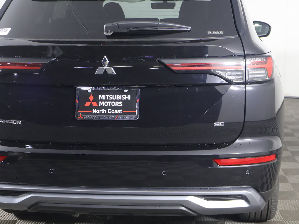New 2026 Mitsubishi Outlander SE AWD/4WD image 18