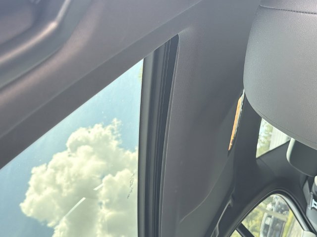 New 2027 Volkswagen Jetta SE FWD image 39