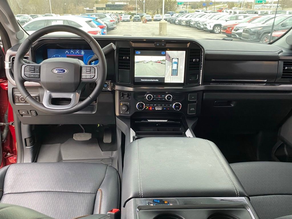 Used 2025 Ford F250 Lariat w/ Chrome Package image 27