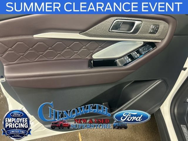 New 2025 Ford Explorer Platinum w/ Ultimate Package AWD/4WD image 10