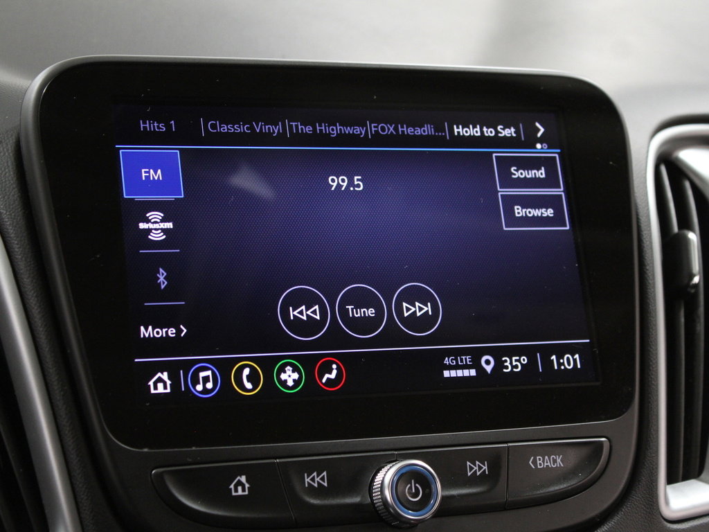 Used 2025 Chevrolet Malibu LT image 11