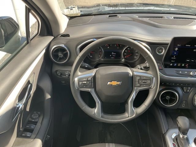 Used 2024 Chevrolet Blazer LT w/ Convenience Package image 18