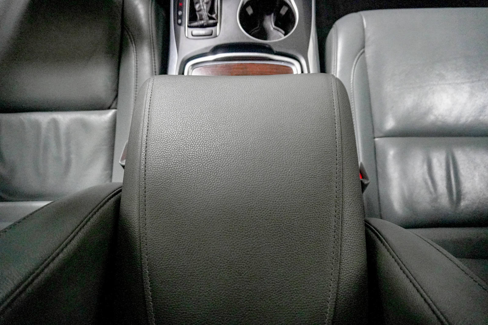 Used 2014 Acura MDX w/ Technology Package AWD/4WD image 30