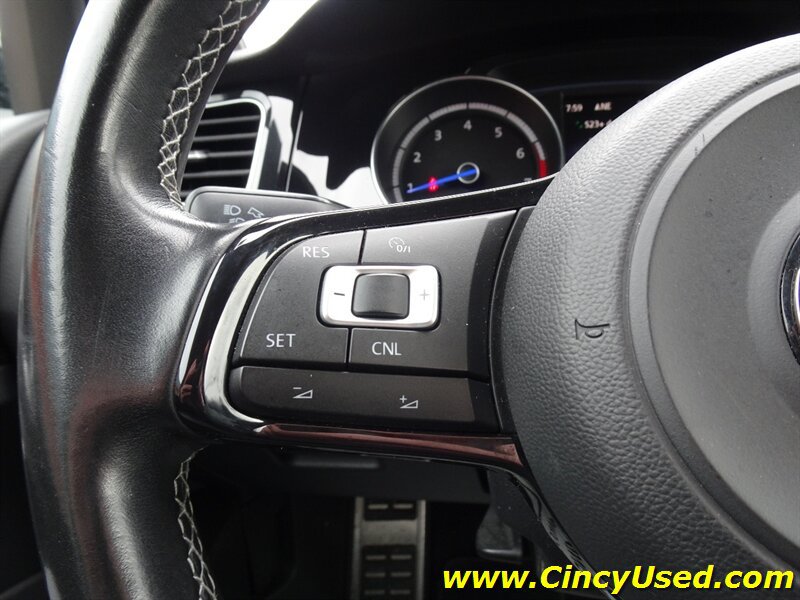 Used 2015 Volkswagen Golf R 4-Door AWD/4WD image 26