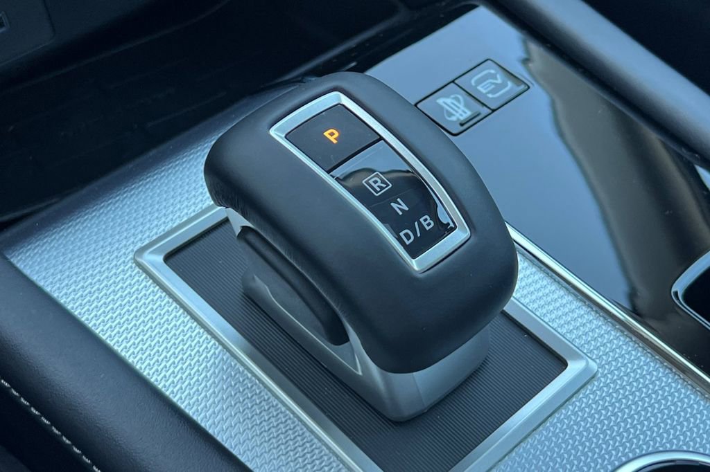 New 2025 Mitsubishi Outlander SEL AWD/4WD image 24