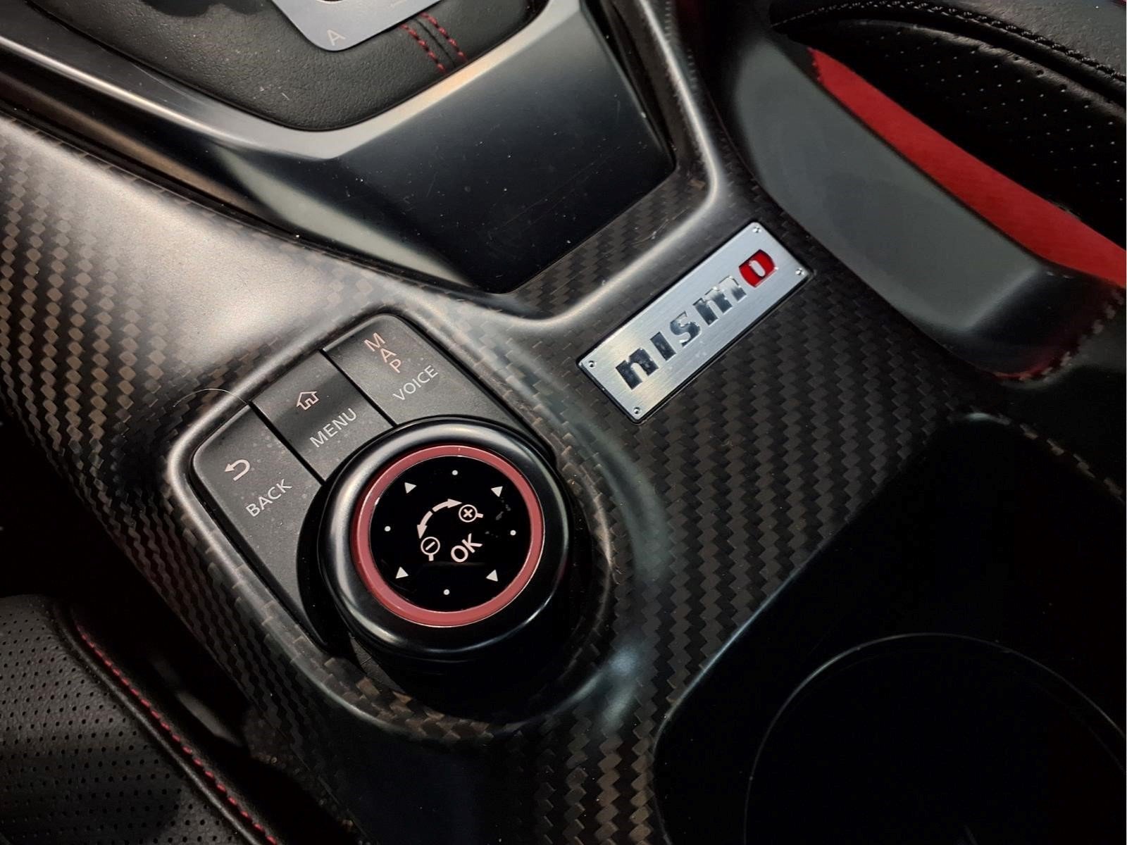 Used 2024 Nissan GT-R NISMO w/ Floor Mat Package AWD/4WD image 18