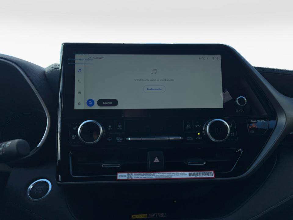 New 2026 Toyota Highlander Limited AWD/4WD image 15