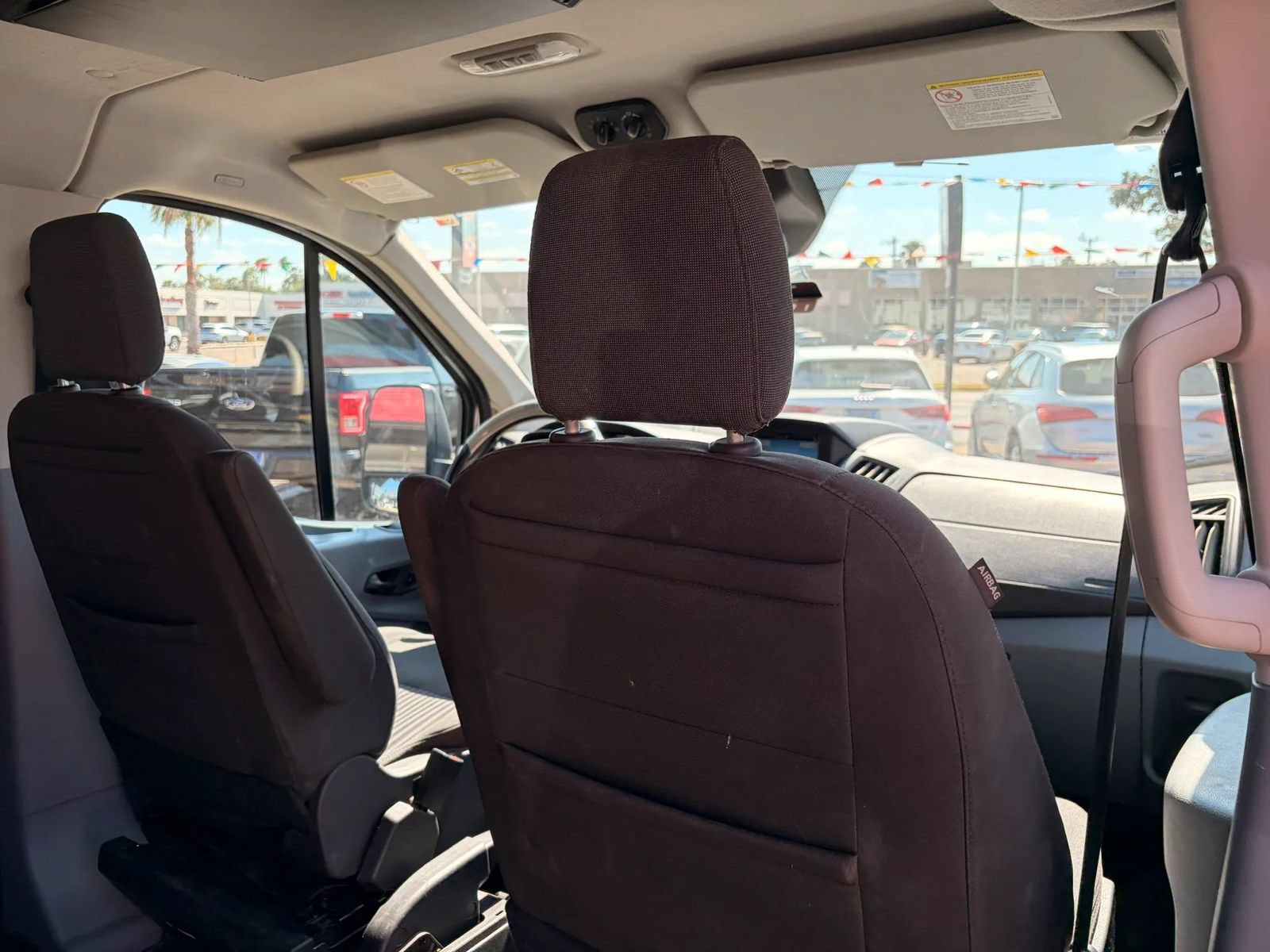 Used 2019 Ford Transit 150 XLT RWD image 17