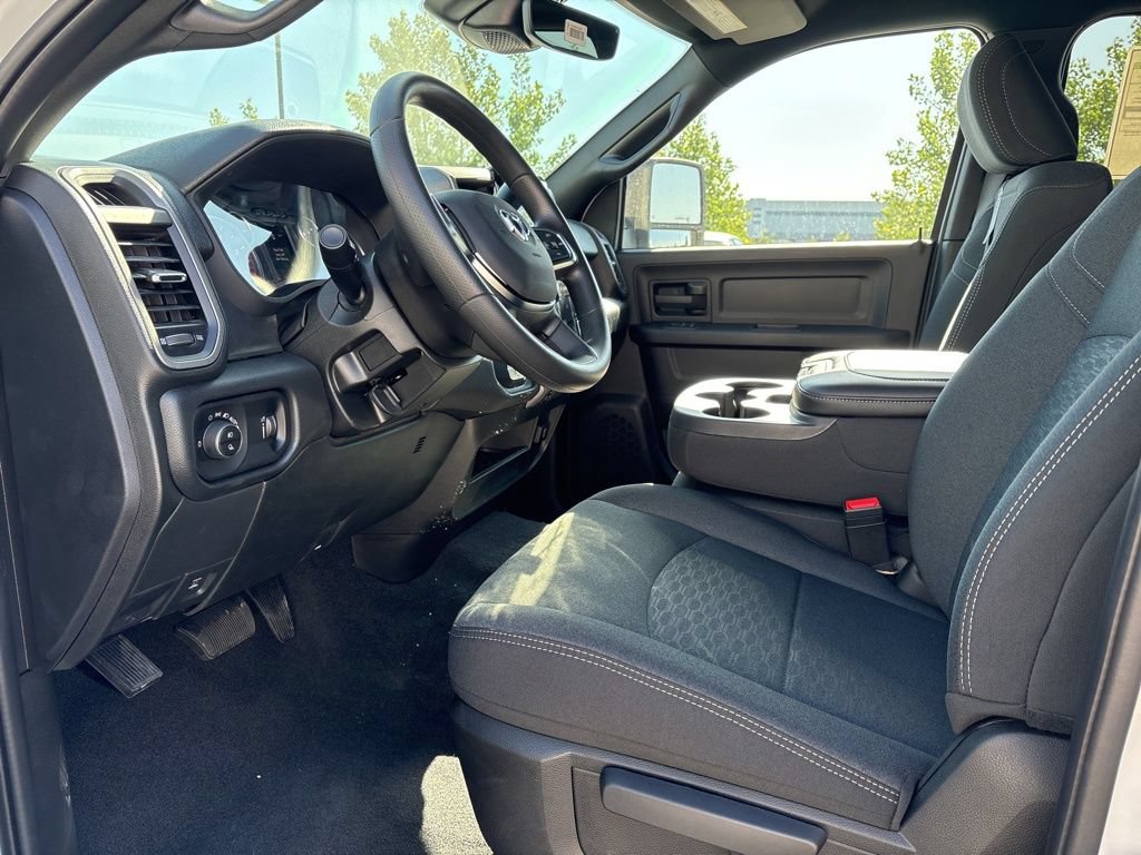 New 2026 RAM 3500 Tradesman AWD/4WD image 7
