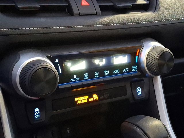 Certified 2022 Toyota RAV4 LE image 22