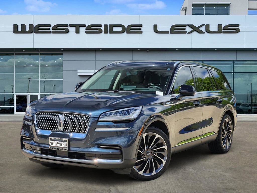 Used 2023 Lincoln Aviator Reserve w/ Equipment Group 201A image 1