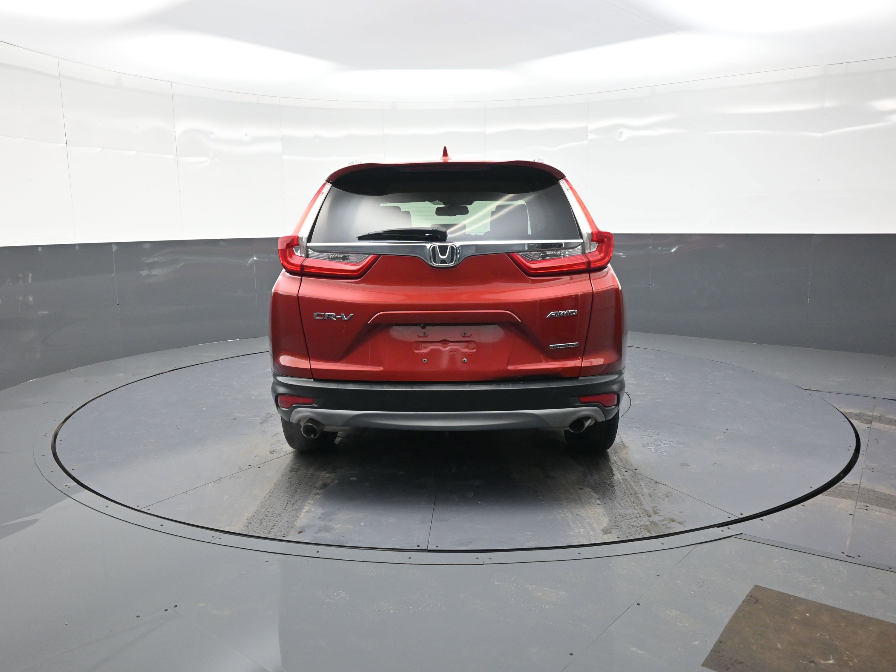 Used 2017 Honda CR-V Touring image 4