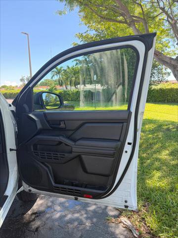Used 2024 Toyota Tacoma SR RWD image 16