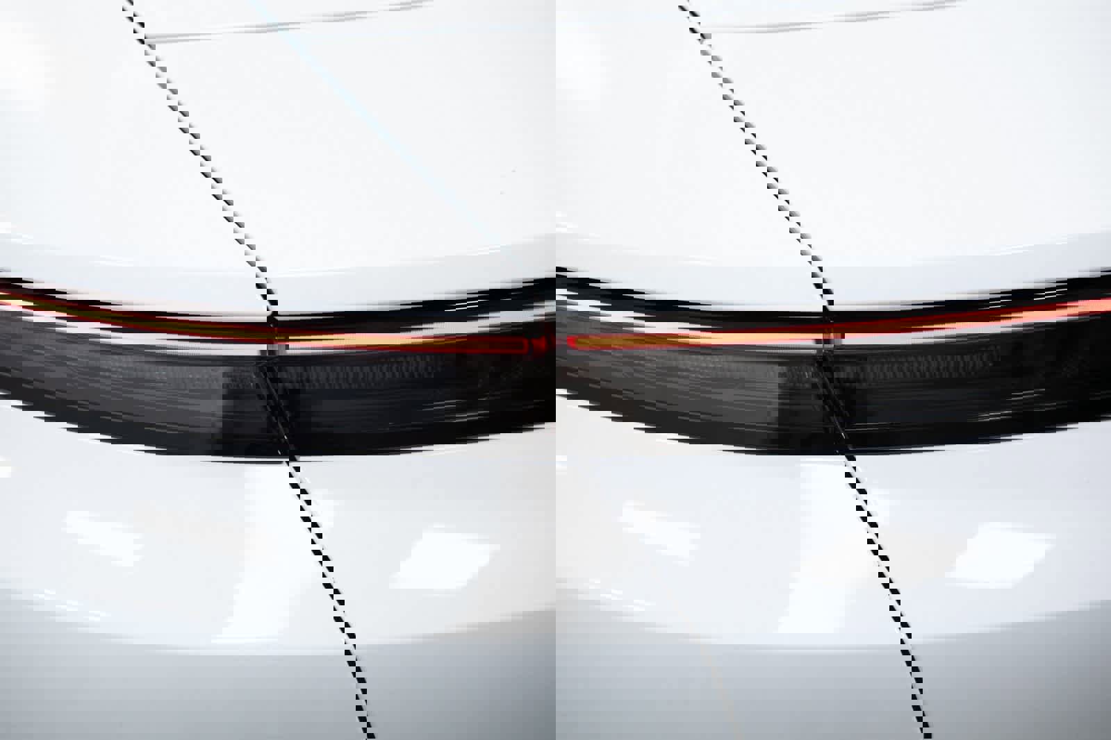 Certified 2025 Porsche Taycan image 34