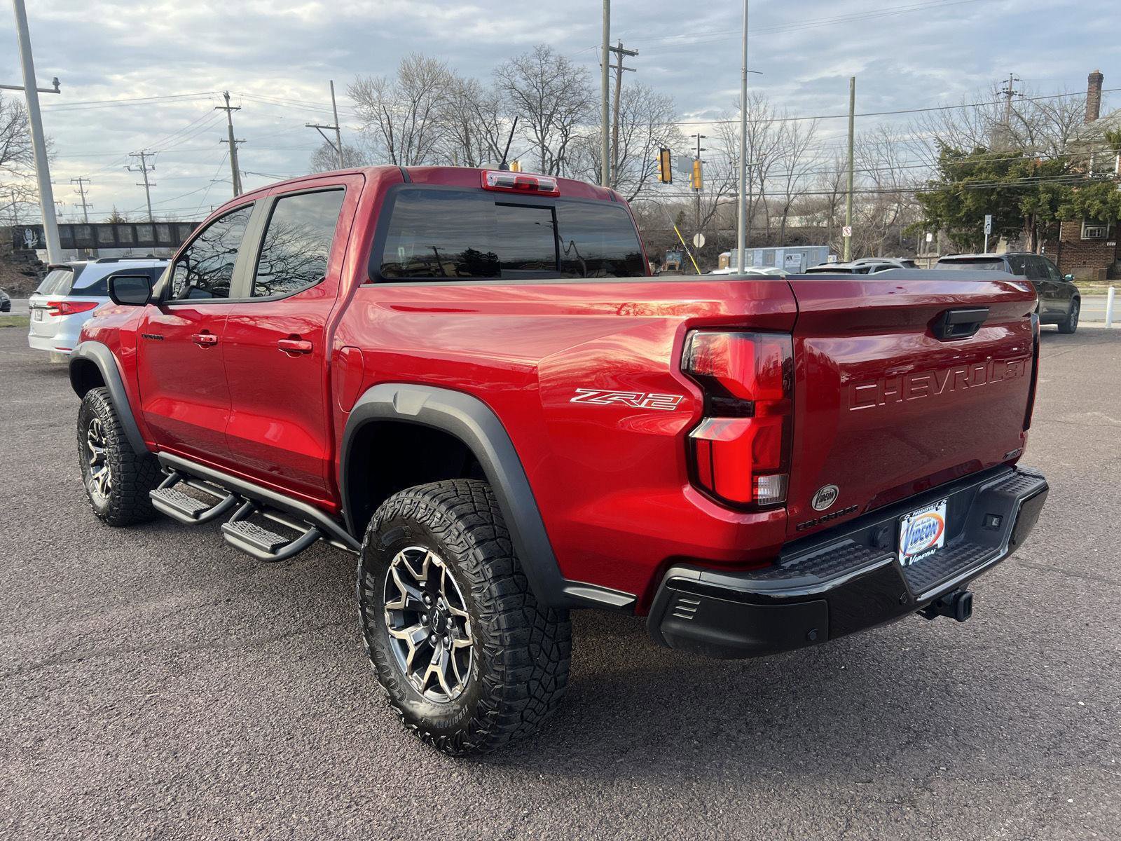 Used 2023 Chevrolet Colorado ZR2 w/ ZR2 Convenience Package III AWD/4WD image 5