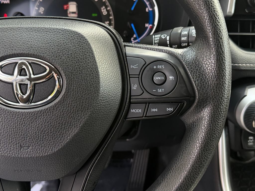Used 2024 Toyota RAV4 XLE w/ Convenience Package AWD/4WD image 20