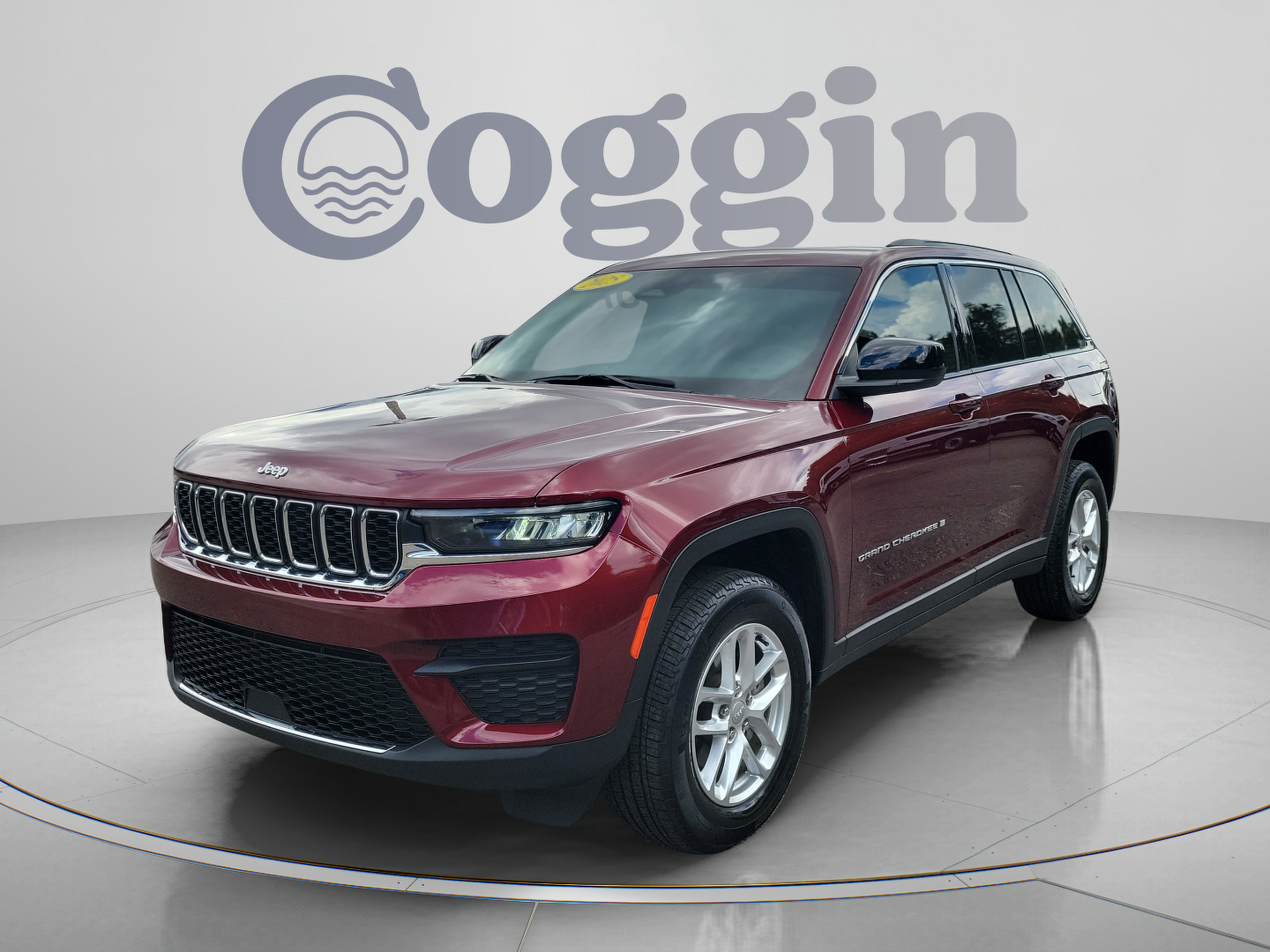 Used 2025 Jeep Grand Cherokee Laredo X